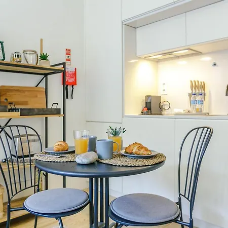 Appartamento Lovelystay - Taipas Studio With Ac Oporto
